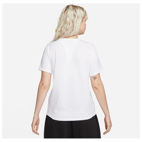 Nike Γυναικεία κοντομάνικη μπλούζα Sportswear Club Essentials T-Shirt